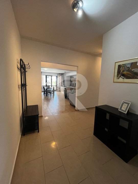 Apartament lux 4 camere 120 mp Baneasa