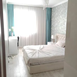 SUPER OCAZIE SE INCHIRIAZA APARTAMENT 2  CAMERE DE LUX IN RIN GRAND HOTEL