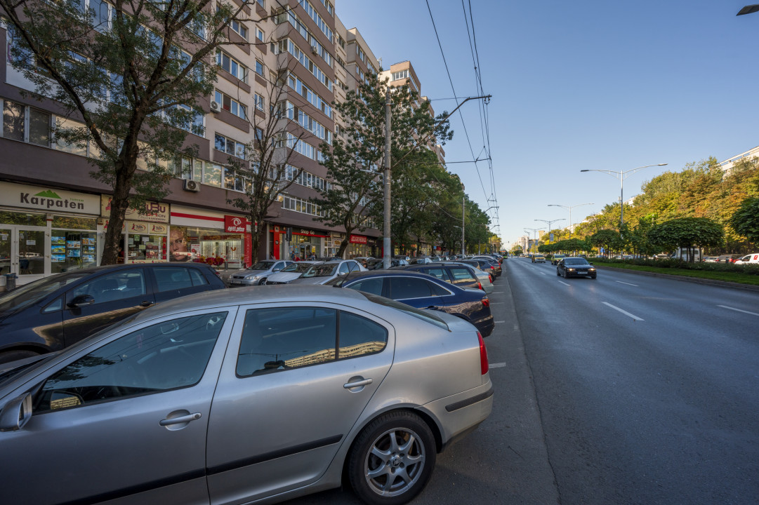 Spatiu comercial - Lujerului - Piata Veteranilor - vad comercial  - inchiriat